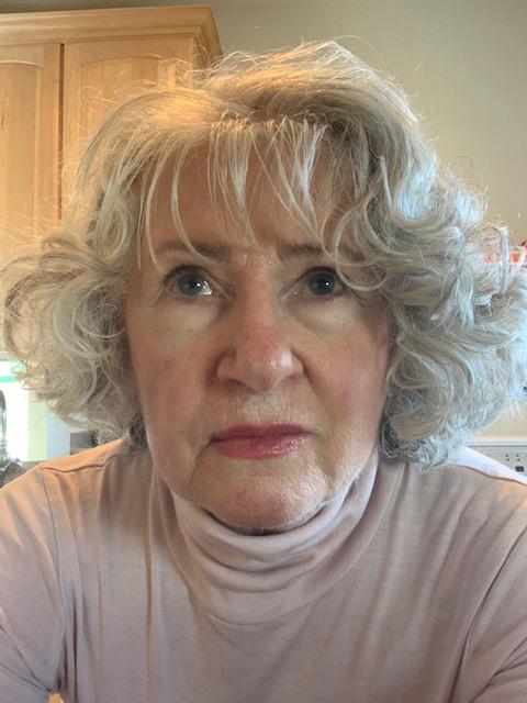 Glossy Locks Grow More Shampoo - Customer Photo From D