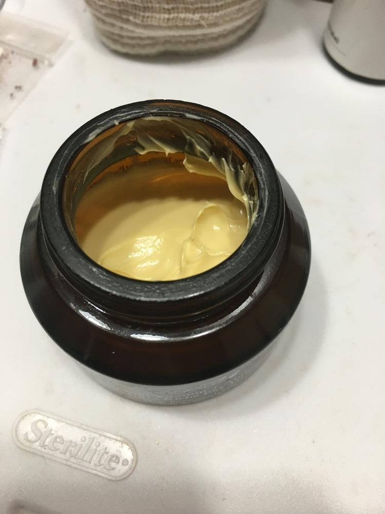 Multi-Vitamin + Antioxidants Ultra Riché PM Treatment - Customer Photo From Livi 